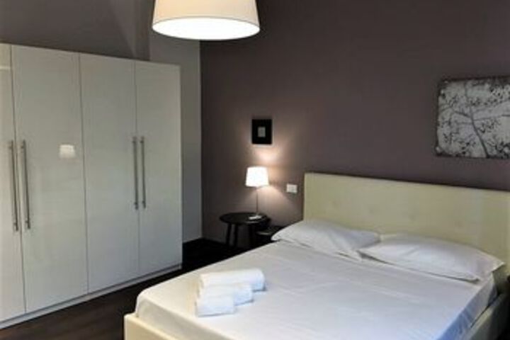 Room 144 of 499