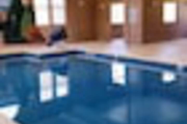 Pool 56 of 120