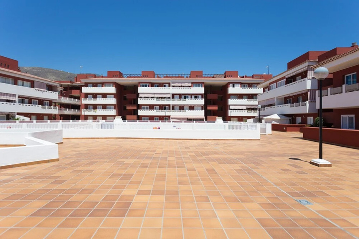 HomeLike Sea Front Duplex Terrace Pool