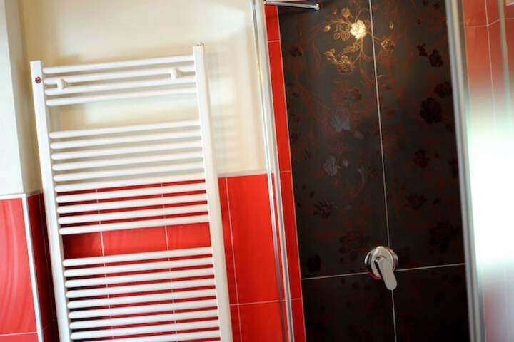 Room 23 of 52