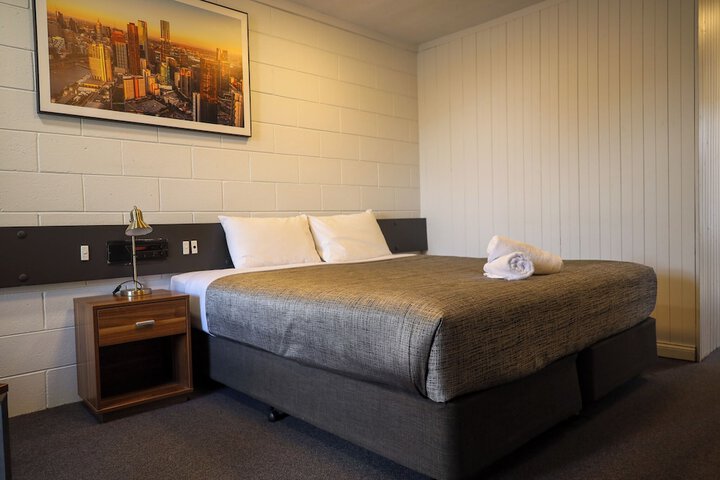 Room 8 of 45
