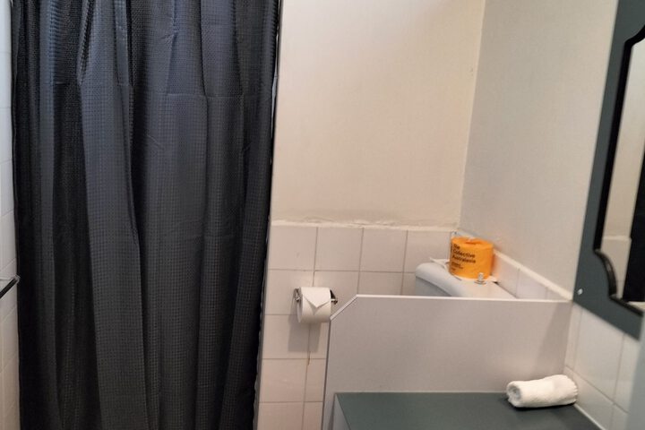 Clean Restrooms