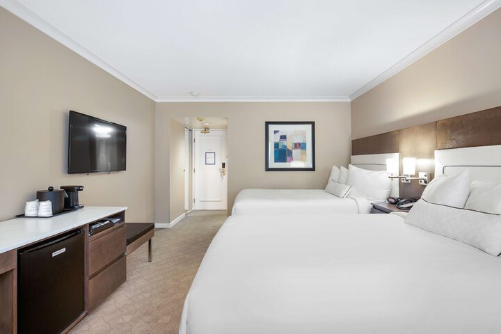 Room 11 of 26