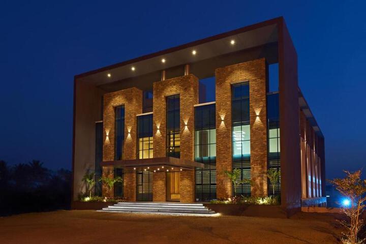 Hotel Shlok- Pure Veg Kolhapur