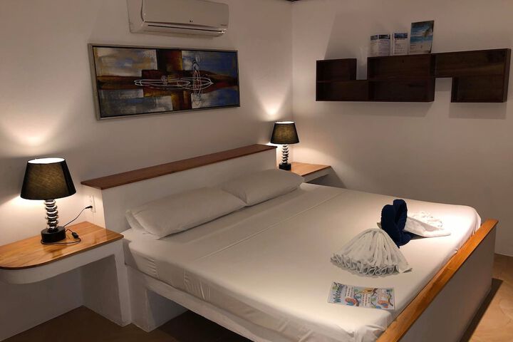 Room 7 of 123