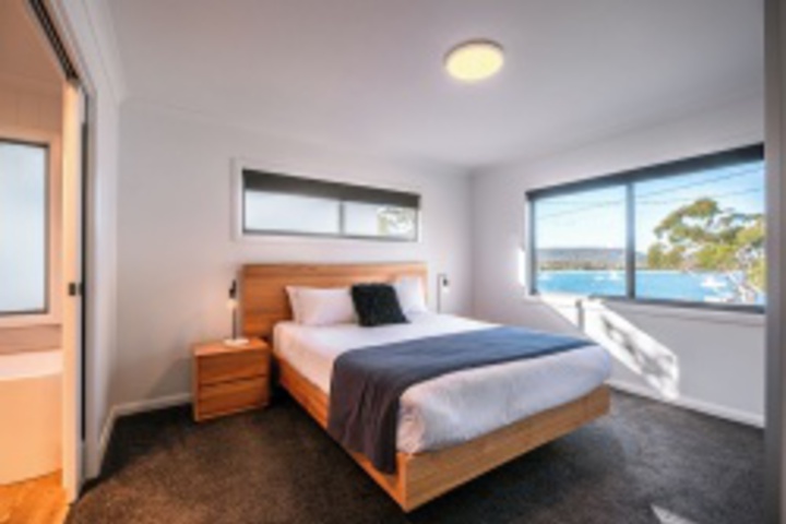 Room 31 of 108