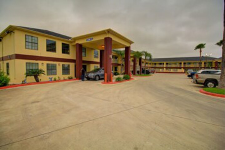 Hotel 151 of 177