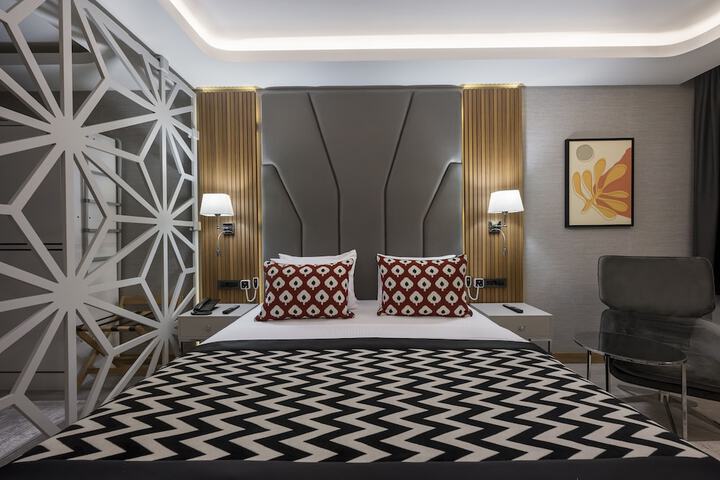 Room 16 of 61