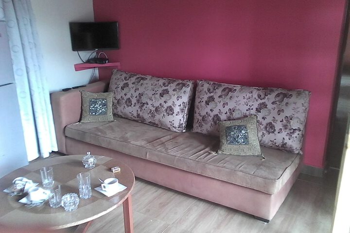 Room 18 of 87