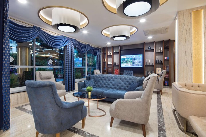 Hotel Lobby