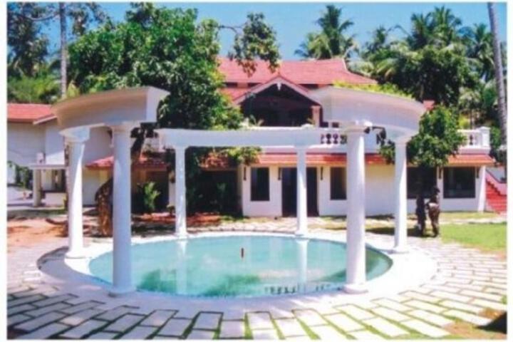 Pool 8 of 8