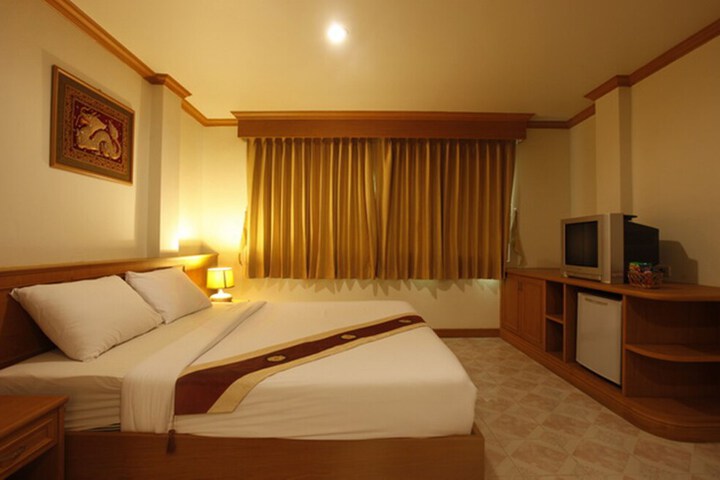 Room 13 of 55