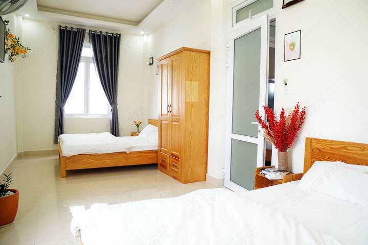 Room 3 of 31