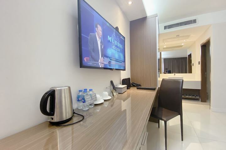 Room 16 of 47