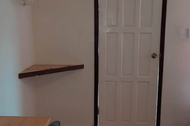 Room 2 of 30