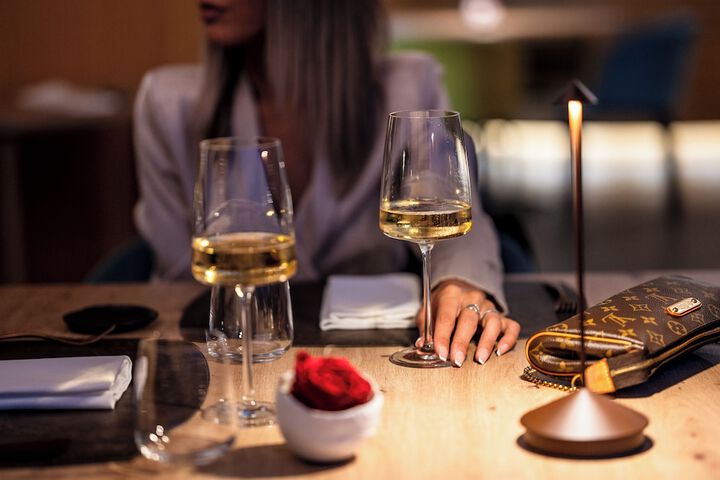 Dining 78 of 125
