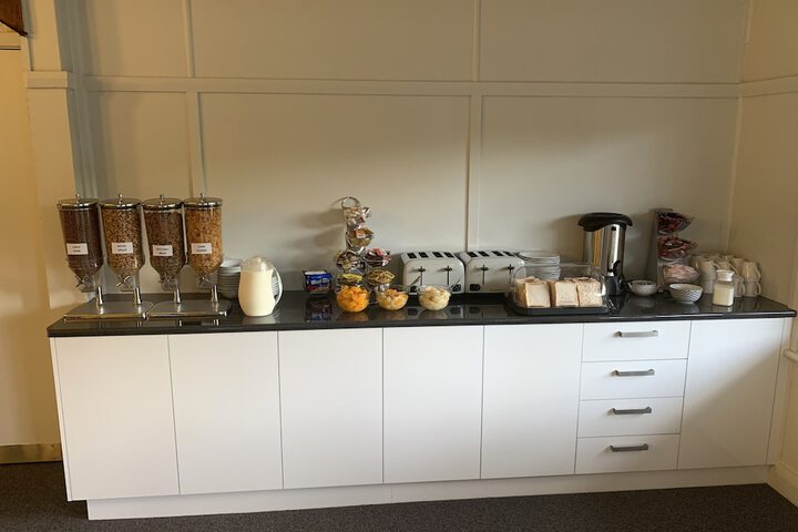 Breakfast/Coffee Service 27 of 45
