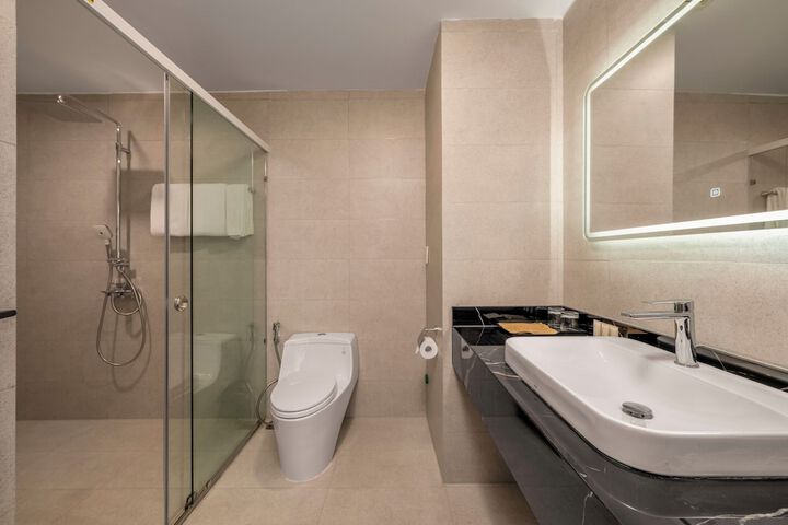 Clean Restrooms