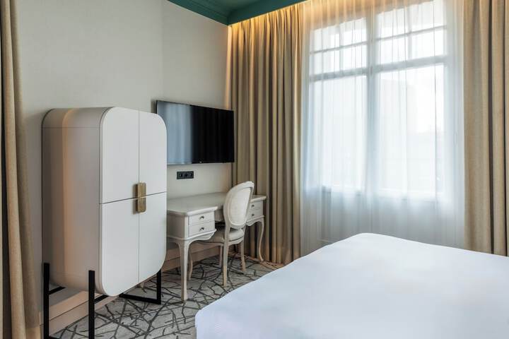 Room 20 of 207