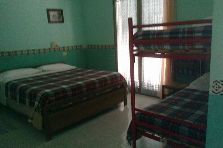 Room 5 of 21