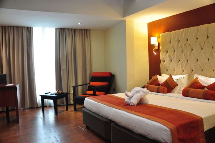 Room 43 of 131