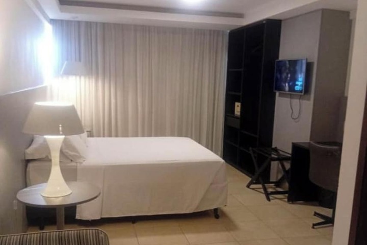 Room 3 of 31