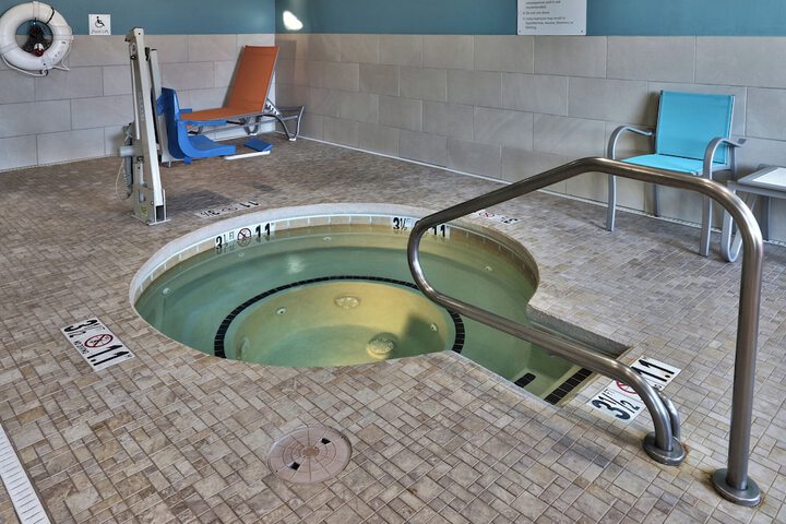 Hotel with Pool