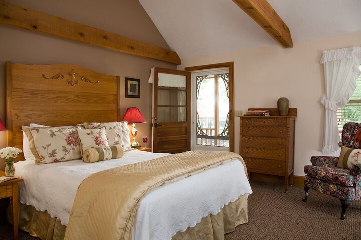 Room 5 of 42