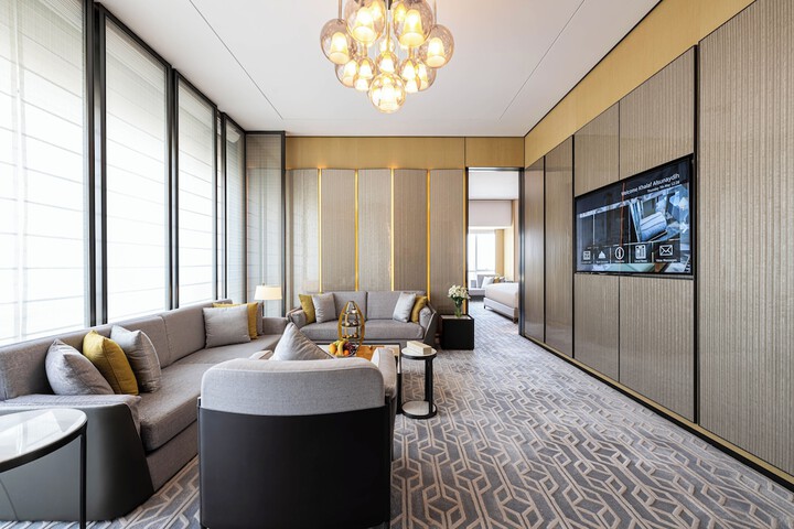 Room 40 of 90