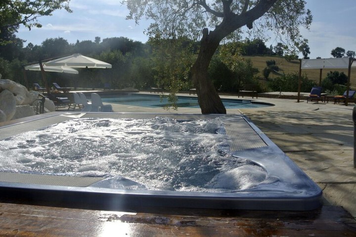 Spa 43 of 61