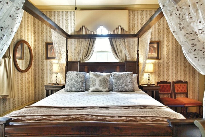 Room 29 of 42