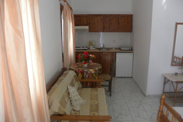 Room 28 of 48