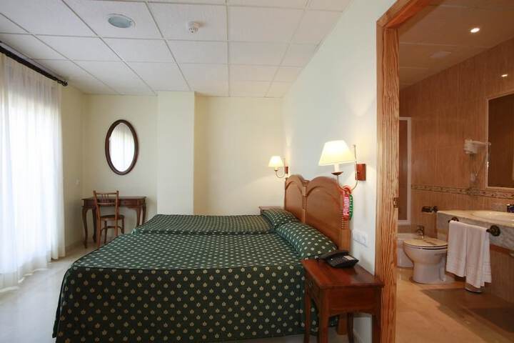 Room 3 of 19