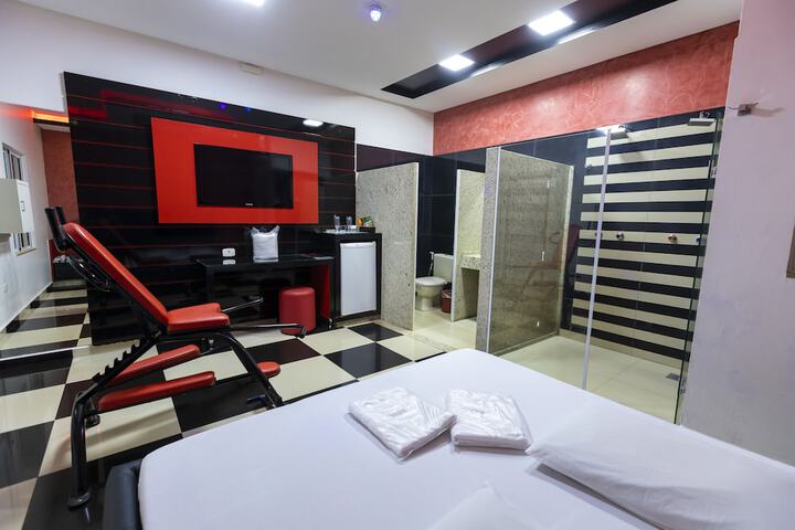 Room 53 of 114