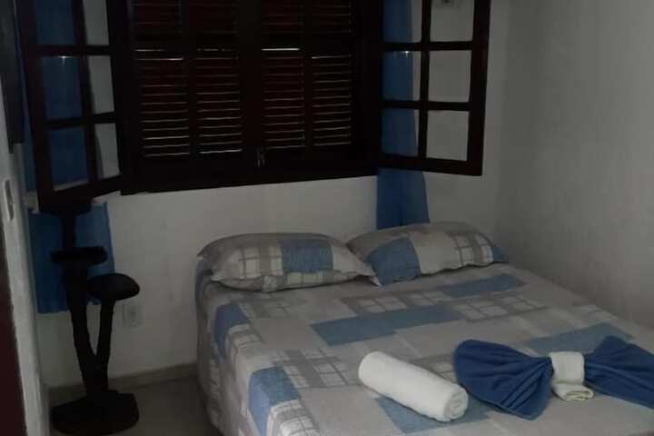 Room 16 of 36