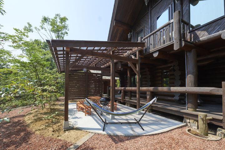 Terrace/Patio 13 of 16