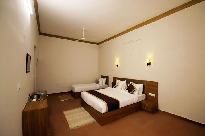 Room 5 of 67