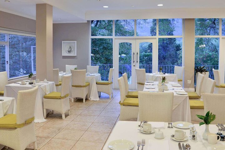 Dining 247 of 517