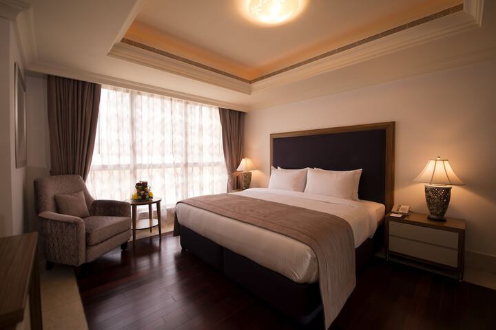 Room 8 of 53