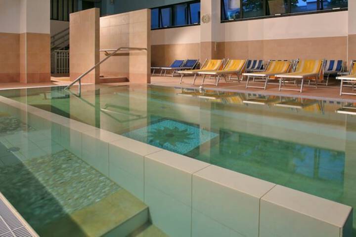Hotel Pool