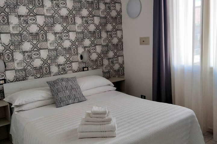 Room 18 of 45