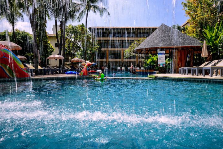 Pool 56 of 91