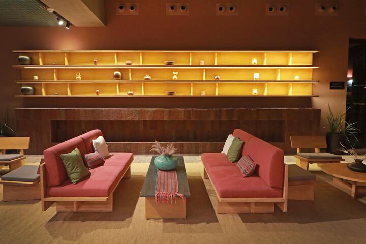 Hotel Interior 20 of 137