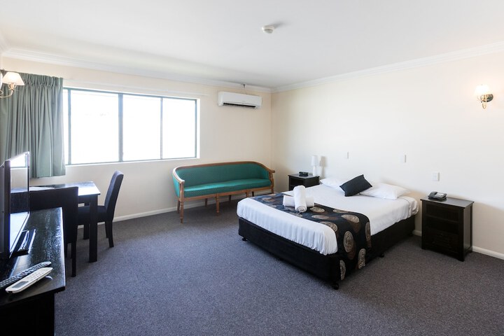 Room 19 of 69