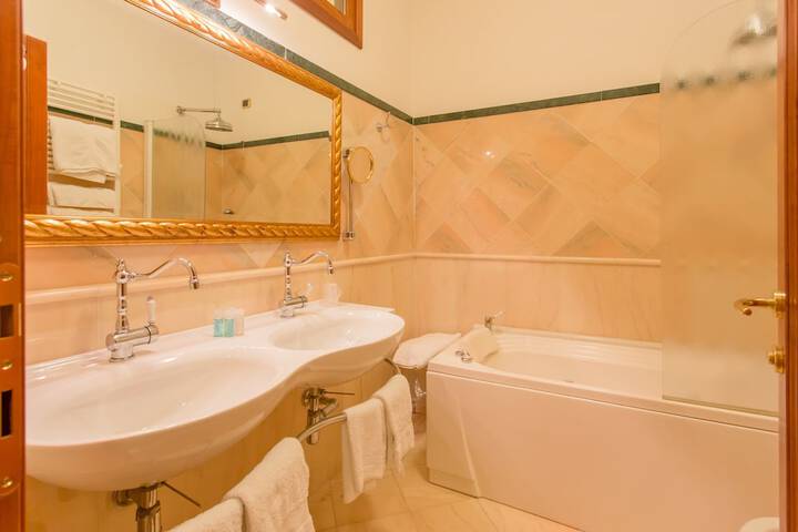 Bath Photo