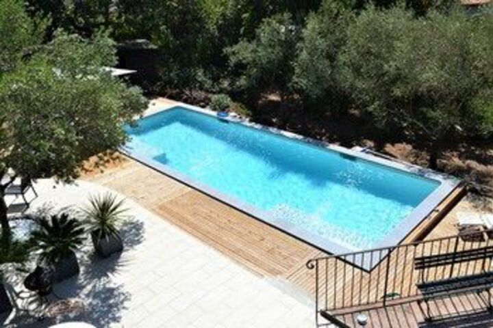 Pool 34 of 45