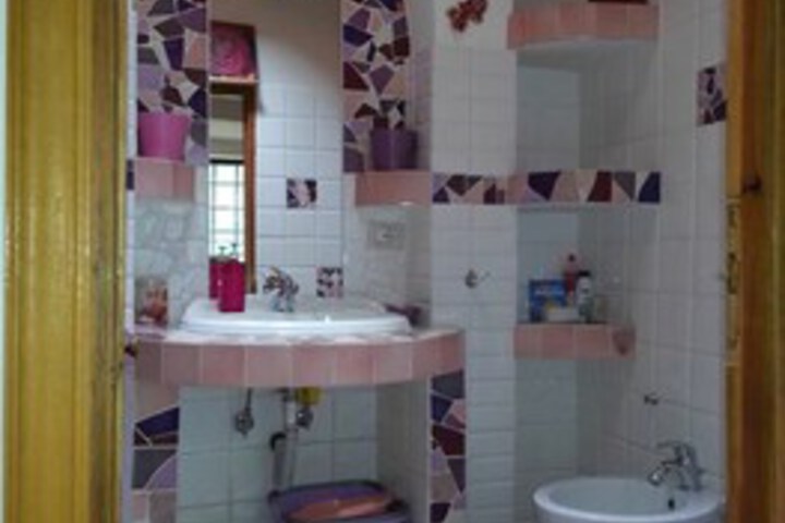 Room 2 of 15