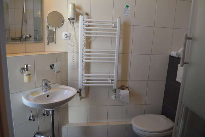Clean Restrooms