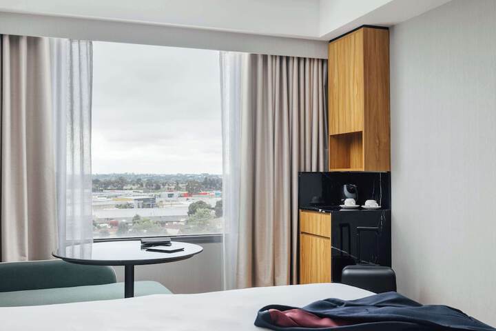 Room 16 of 71