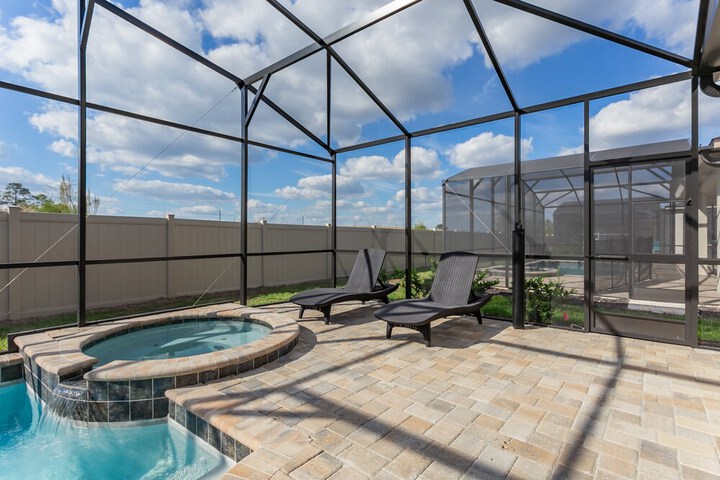 Property Grounds 84 of 89